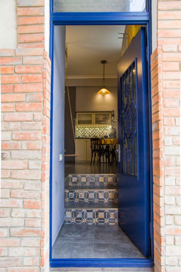 Sofia Apartment In Old Tbilisi Zewnętrze zdjęcie