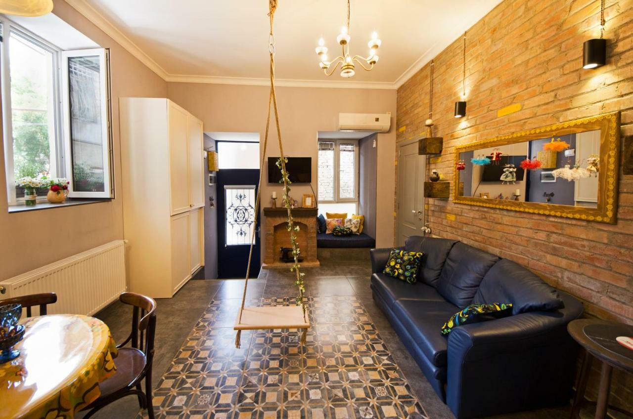 Sofia Apartment In Old Tbilisi Zewnętrze zdjęcie