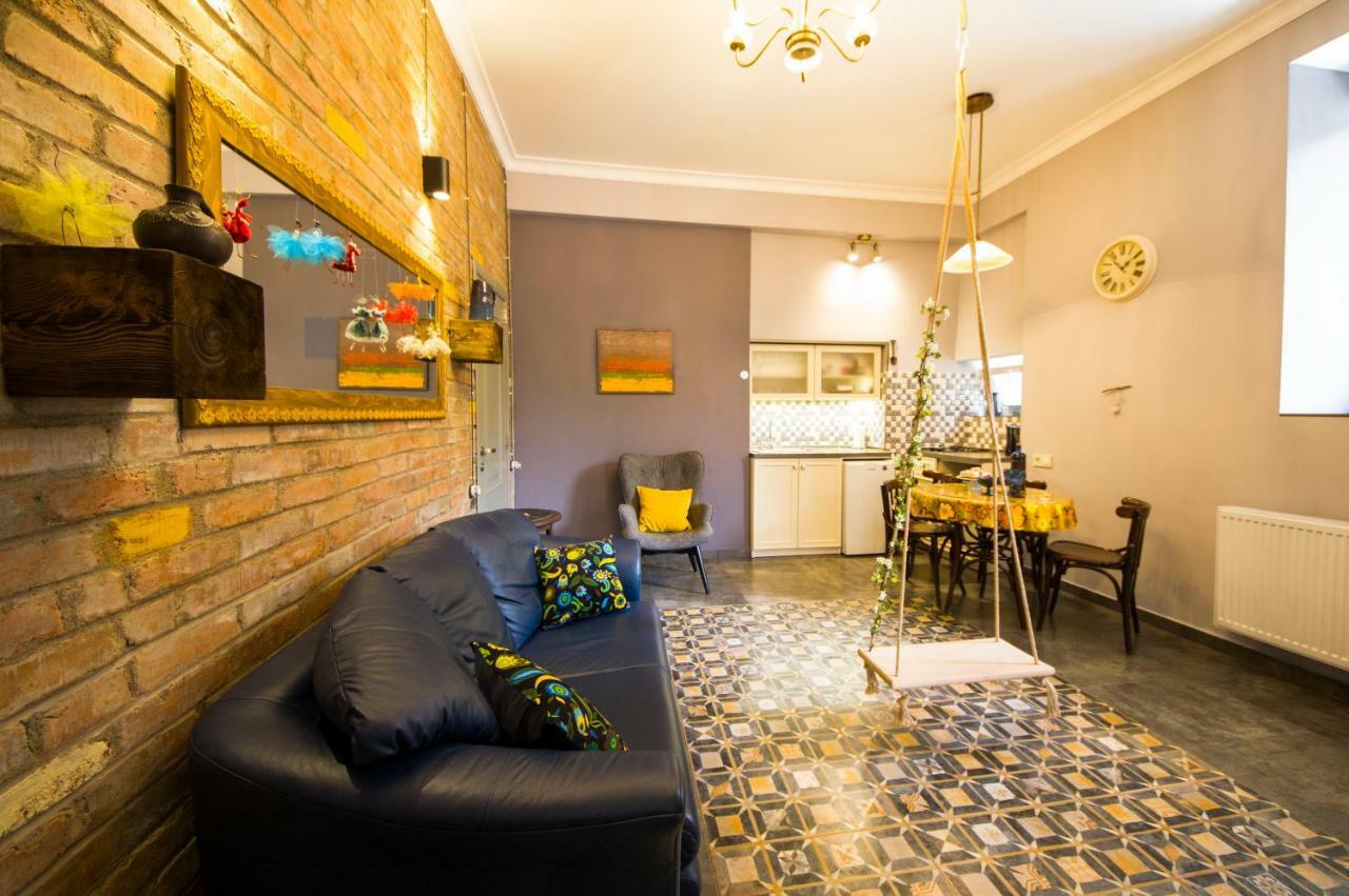 Sofia Apartment In Old Tbilisi Zewnętrze zdjęcie